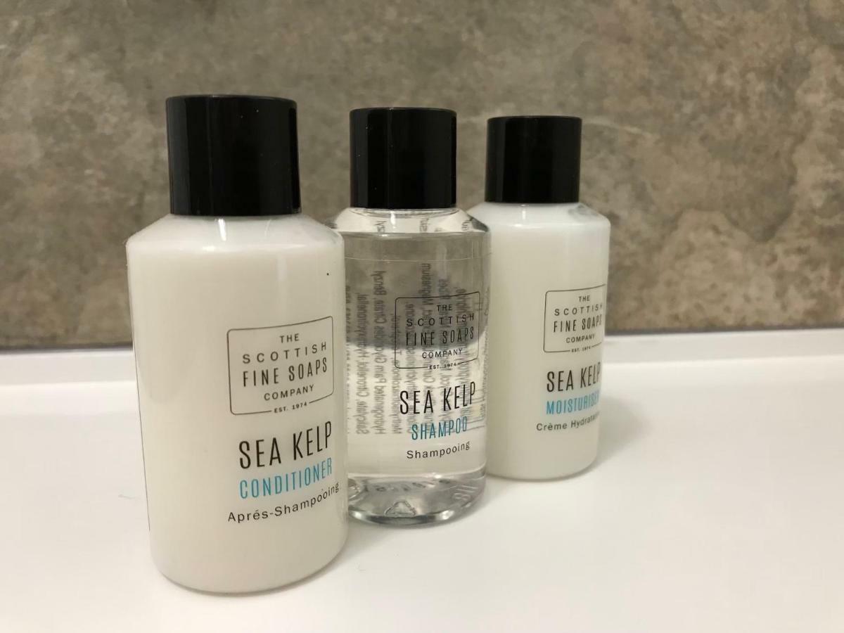 Stones Luxury B&B With Hot Tub And Self-Contained Rooms ウィグ エクステリア 写真
